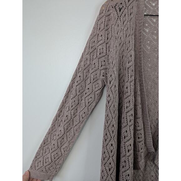 Torrid Pointelle Drape Open Front Sweater Cardigan in Mauve - Picture 3 of 7